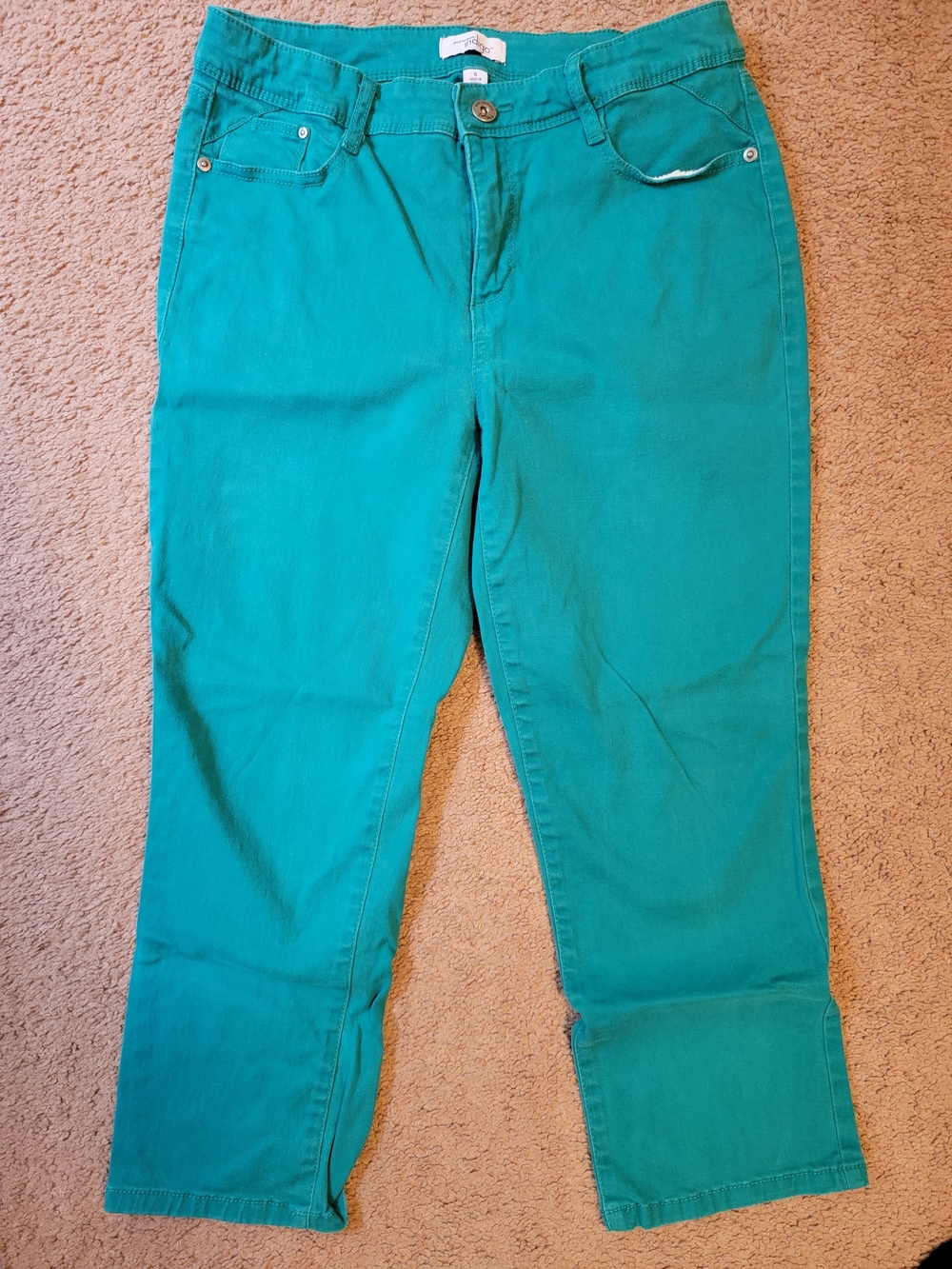 Bandolino Teal Cropped Straight-Leg Pants